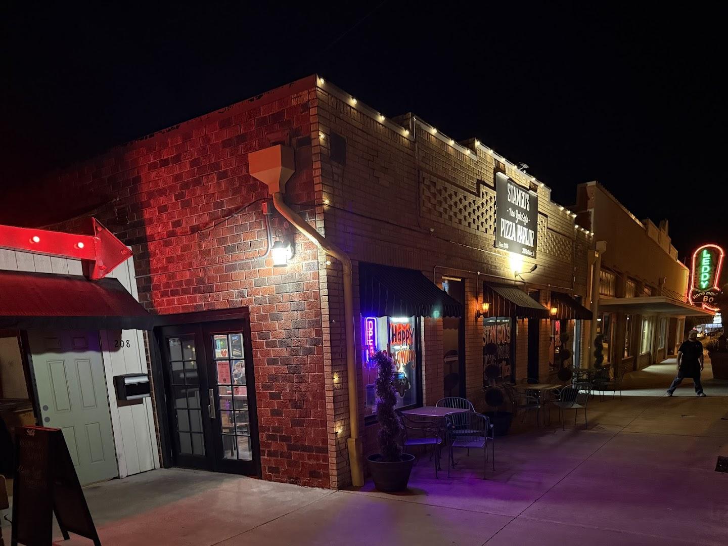Stango's Pizza Parlor